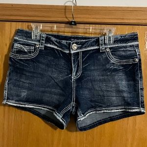 Maurices Bling Jean Shorts Size 11/12 Like NEW!!
